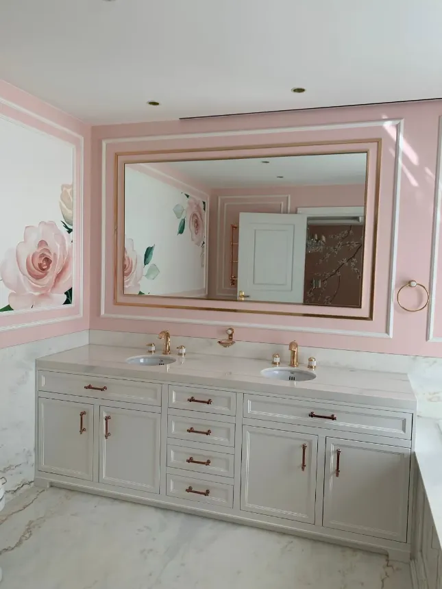 bathroom image