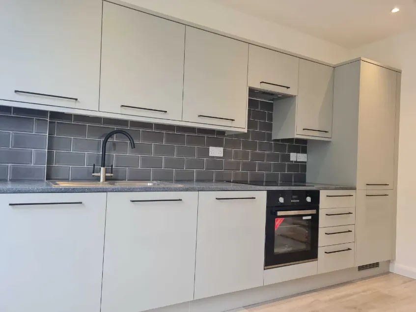 kitchen image