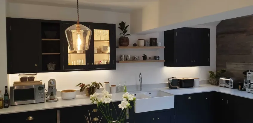 kitchen image
