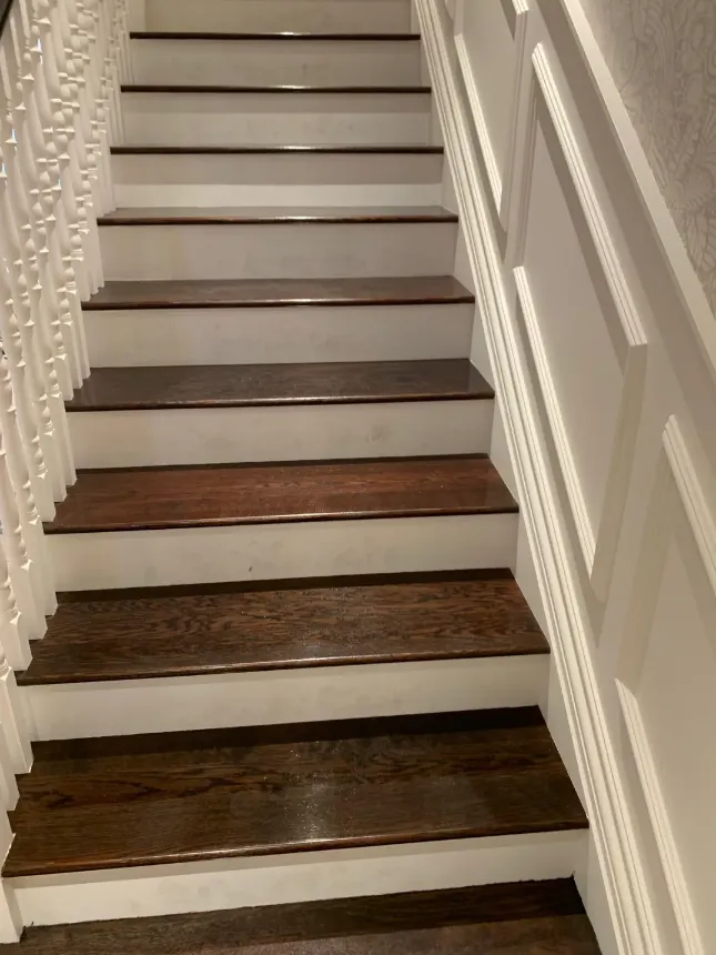 stairscase, brown steps